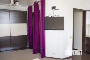 Студия квартира, посуточно, 35м2, 4/9 этаж