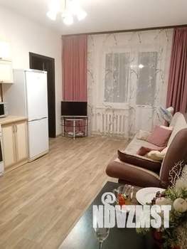 1-к квартира, посуточно, 45м2, 7/12 этаж