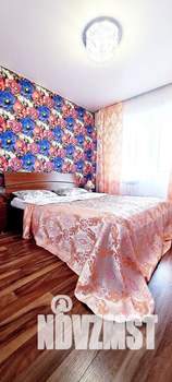 1-к квартира, посуточно, 55м2, 1/1 этаж