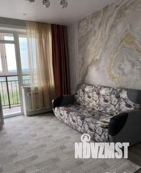 1-к квартира, посуточно, 34м2, 1/1 этаж