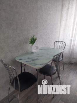 1-к квартира, посуточно, 33м2, 6/9 этаж