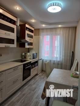 1-к квартира, посуточно, 39м2, 8/18 этаж