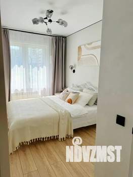 1-к квартира, посуточно, 32м2, 1/9 этаж