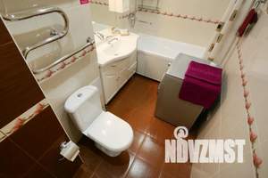 2-к квартира, посуточно, 57м2, 5/18 этаж