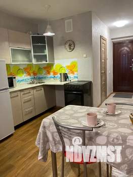 Студия квартира, посуточно, 30м2, 6/9 этаж