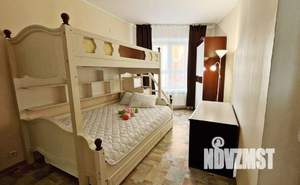 3-к квартира, посуточно, 79м2, 1/1 этаж