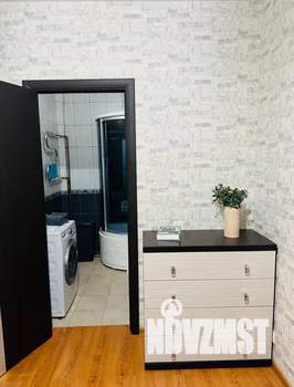 Студия квартира, посуточно, 35м2, 4/9 этаж