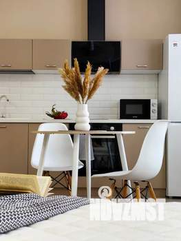 Студия квартира, посуточно, 37м2, 12/16 этаж