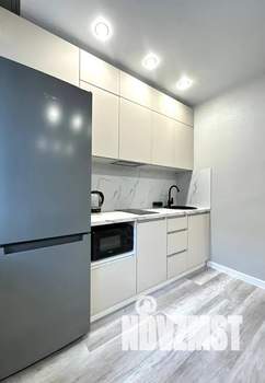 Студия квартира, посуточно, 30м2, 3/10 этаж