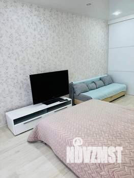 1-к квартира, посуточно, 38м2, 7/9 этаж