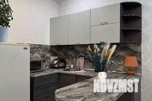 1-к квартира, посуточно, 30м2, 13/16 этаж