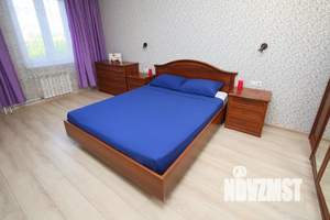 2-к квартира, посуточно, 57м2, 5/18 этаж