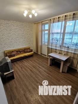 2-к квартира, посуточно, 42м2, 3/4 этаж