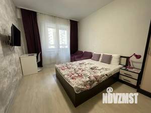 1-к квартира, посуточно, 42м2, 1/1 этаж