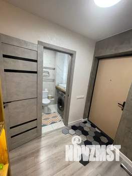 Студия квартира, посуточно, 30м2, 6/19 этаж