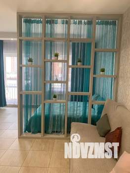 Студия квартира, посуточно, 38м2, 2/9 этаж