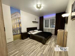 1-к квартира, посуточно, 50м2, 1/1 этаж