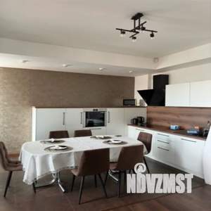 3-к квартира, посуточно, 100м2, 8/10 этаж