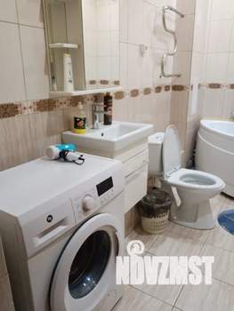 Студия квартира, посуточно, 40м2, 8/10 этаж