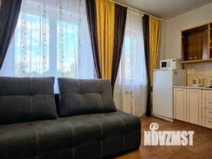 1-к квартира, посуточно, 40м2, 4/8 этаж