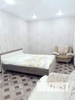 1-к квартира, посуточно, 44м2, 11/16 этаж