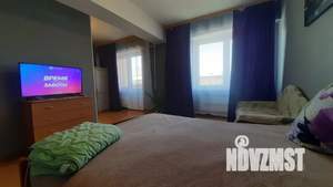 1-к квартира, посуточно, 35м2, 4/9 этаж