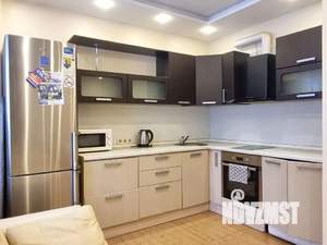 Студия квартира, посуточно, 40м2, 3/12 этаж