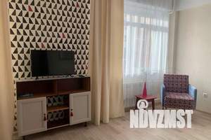 1-к квартира, посуточно, 40м2, 2/8 этаж