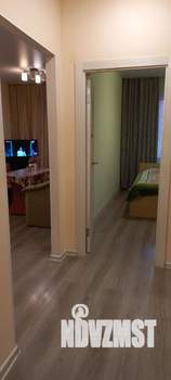 2-к квартира, посуточно, 43м2, 3/18 этаж