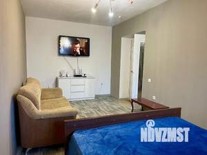 1-к квартира, посуточно, 37м2, 1/1 этаж