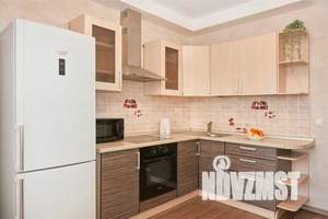 1-к квартира, посуточно, 35м2, 11/16 этаж