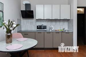 Студия квартира, посуточно, 35м2, 2/5 этаж