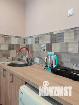 Студия квартира, посуточно, 18м2, 1/5 этаж