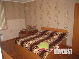 1-к квартира, посуточно, 25м2, 1/2 этаж