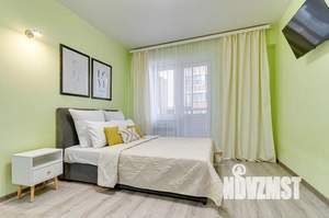 Студия квартира, посуточно, 30м2, 11/18 этаж