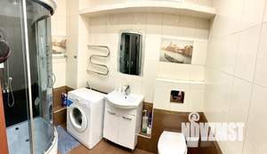 Студия квартира, посуточно, 42м2, 3/4 этаж