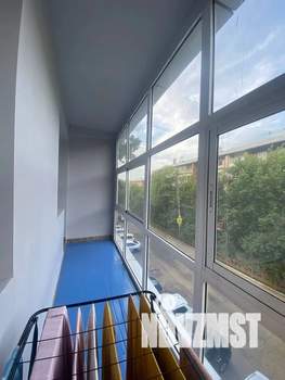 Студия квартира, посуточно, 42м2, 3/9 этаж