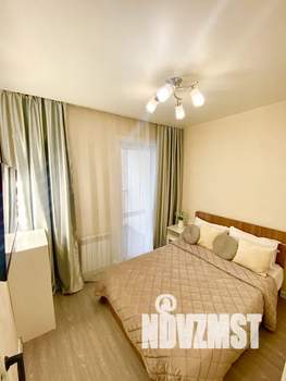 1-к квартира, посуточно, 40м2, 10/16 этаж