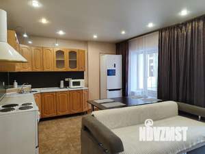 1-к квартира, посуточно, 54м2, 3/9 этаж