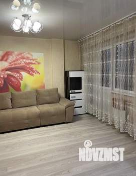 Студия квартира, на длительный срок, 40м2, 7/12 этаж