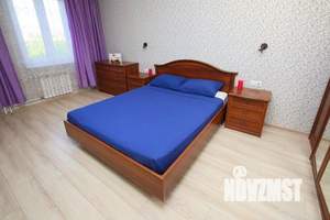 1-к квартира, посуточно, 49м2, 1/1 этаж