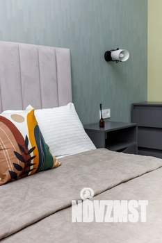 1-к квартира, посуточно, 36м2, 4/18 этаж