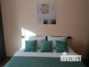 1-к квартира, посуточно, 39м2, 1/17 этаж