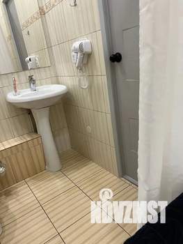 Студия квартира, посуточно, 28м2, 1/11 этаж