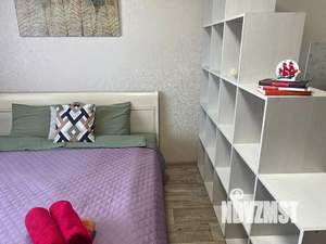 Студия квартира, посуточно, 43м2, 2/9 этаж