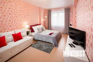 1-к квартира, посуточно, 41м2, 6/9 этаж