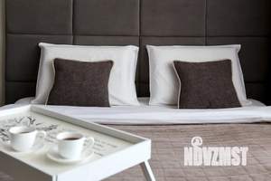 Студия квартира, посуточно, 42м2, 10/14 этаж