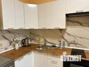 2-к квартира, посуточно, 44м2, 6/16 этаж