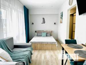 Студия квартира, посуточно, 25м2, 10/12 этаж