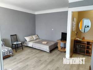 1-к квартира, посуточно, 40м2, 4/5 этаж